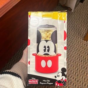 Mickey Mouse Mini Stir Popcorn Popper